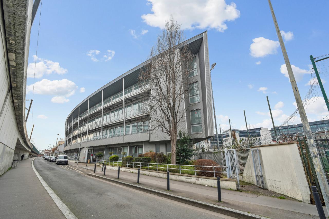 Bureau La Plaine Saint-Denis 3561m² Location bureau La Plaine Saint-Denis Seine-Saint-Denis OLBUR2118624 0